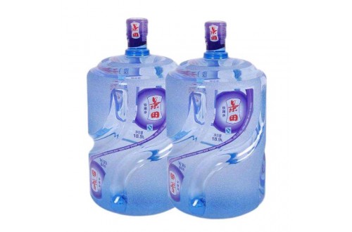 全國礦泉水占有量第一的品牌—景田，桶裝水內(nèi)發(fā)現(xiàn)黑色異物